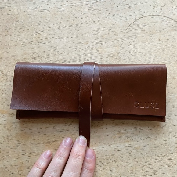 Cluse women’s watch - rose gold and baby pink - Picture 2 of 12